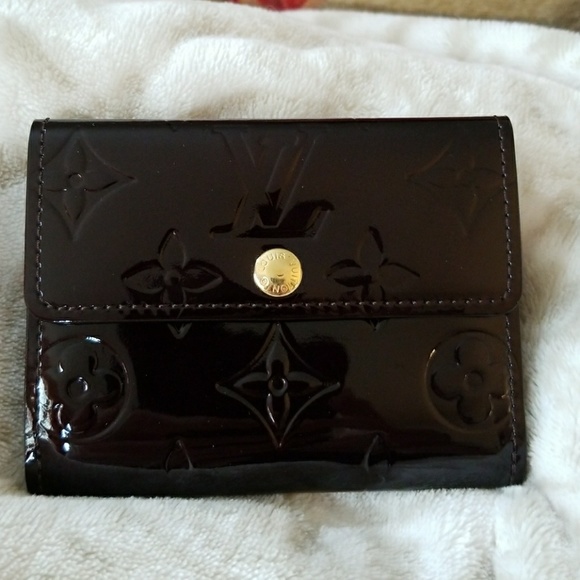 Louis Vuitton Handbags - Authentic Louis Vuitton Monogram Vernis Wallet
